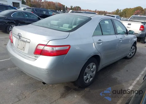2009 Toyota Camry Le z USA, uszkodzony, nr VIN 4T1BE46K19U821166